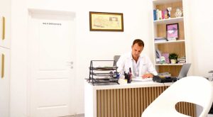 dr diaconescu razvan poza
